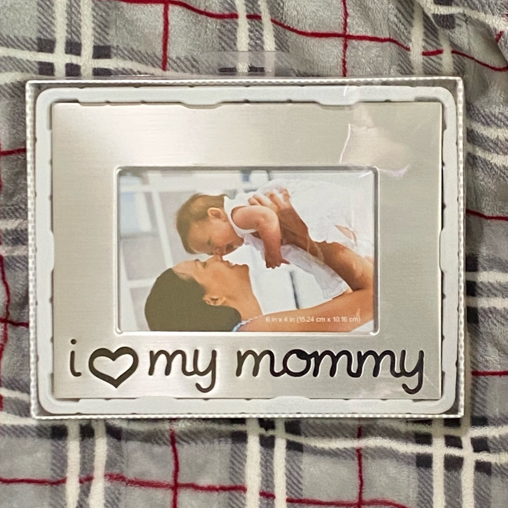 🌟 NEW 🌟 “I ❤️ My Mommy” Photo Frame
